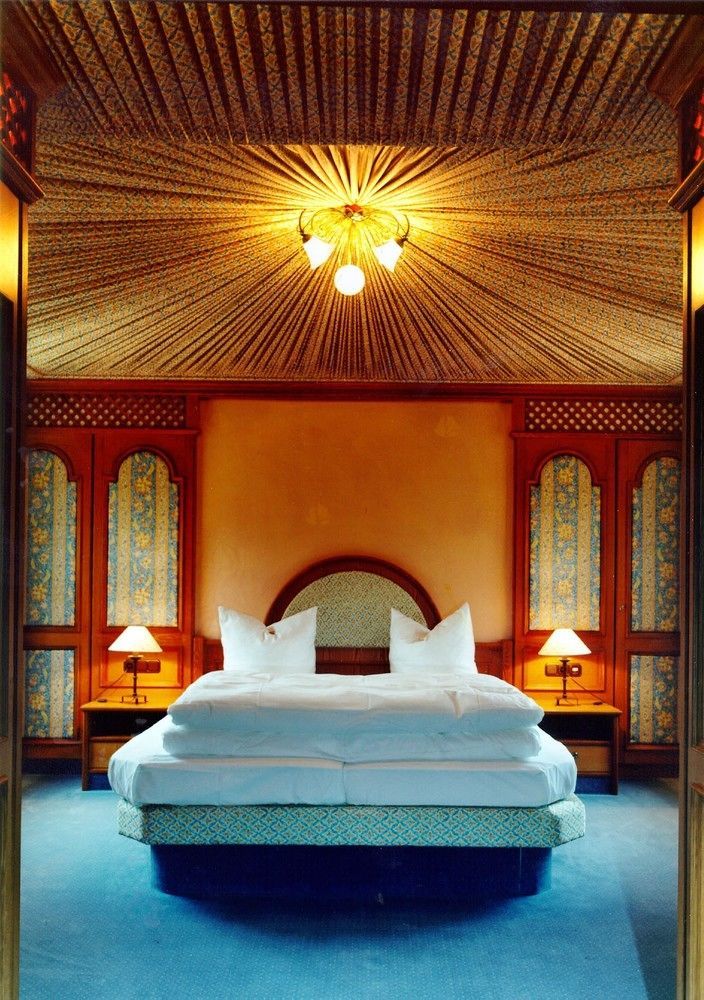 Hotel Spanischer Hof Groeditz ภายนอก รูปภาพ