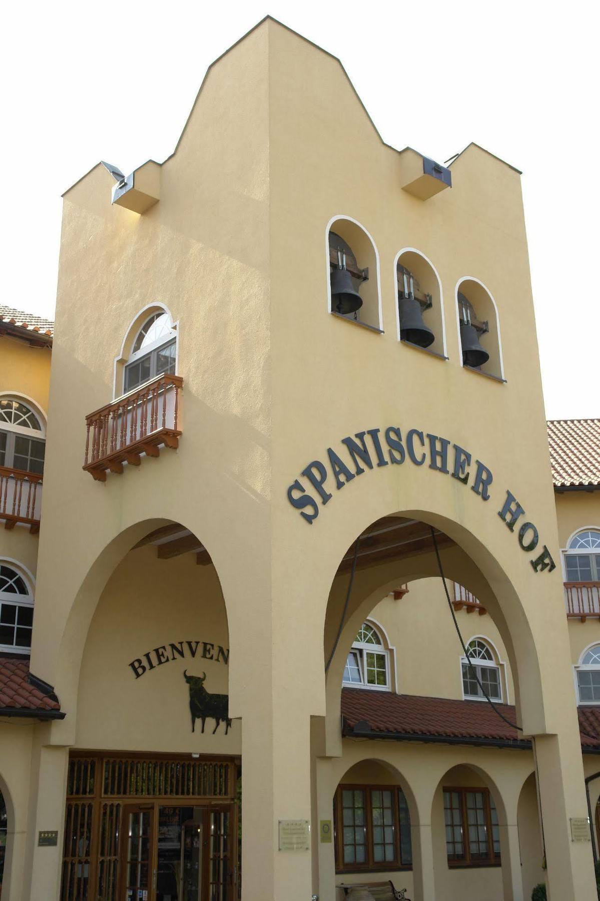 Hotel Spanischer Hof Groeditz ภายนอก รูปภาพ